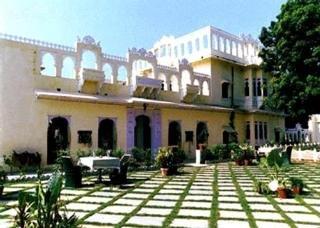 Ravla Khempur Hotel Udaipur Exterior photo